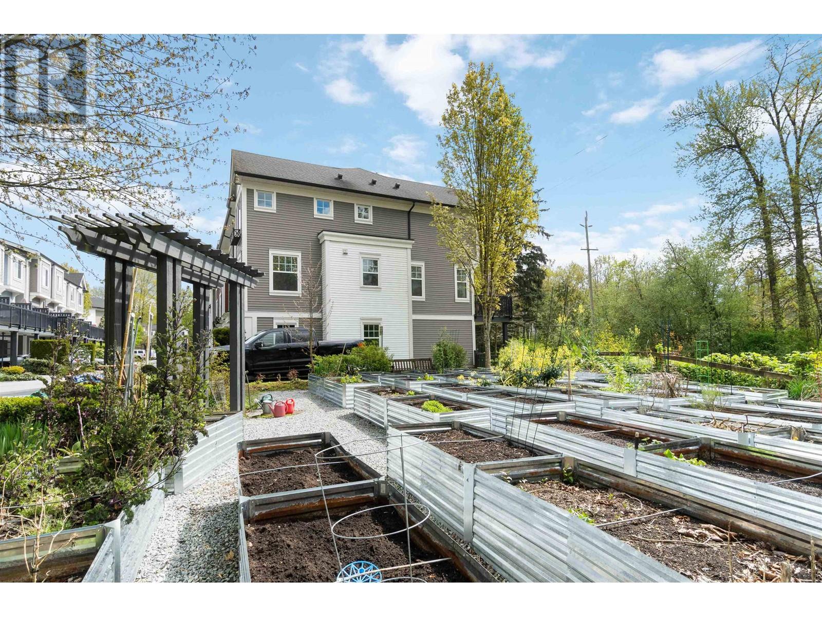 108 3010 Riverbend Drive, Coquitlam, British Columbia  V3C 0B8 - Photo 37 - R2993910