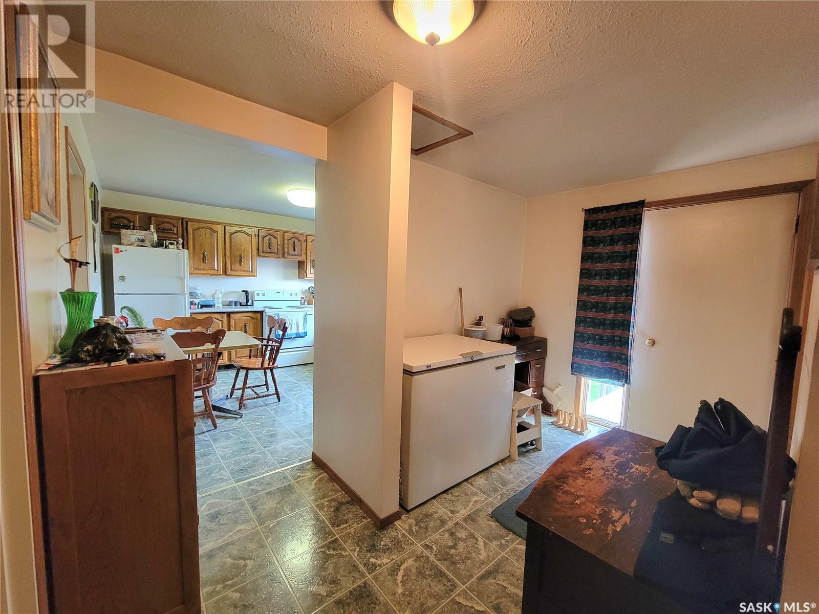 303 2nd Street, Denzil, Saskatchewan  S0L 2C0 - Photo 9 - SK003178