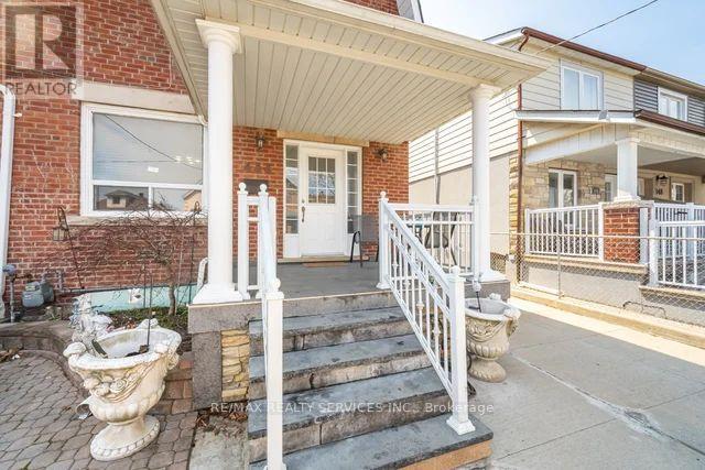 Property at 444 MAYBANK AVENUE image 4