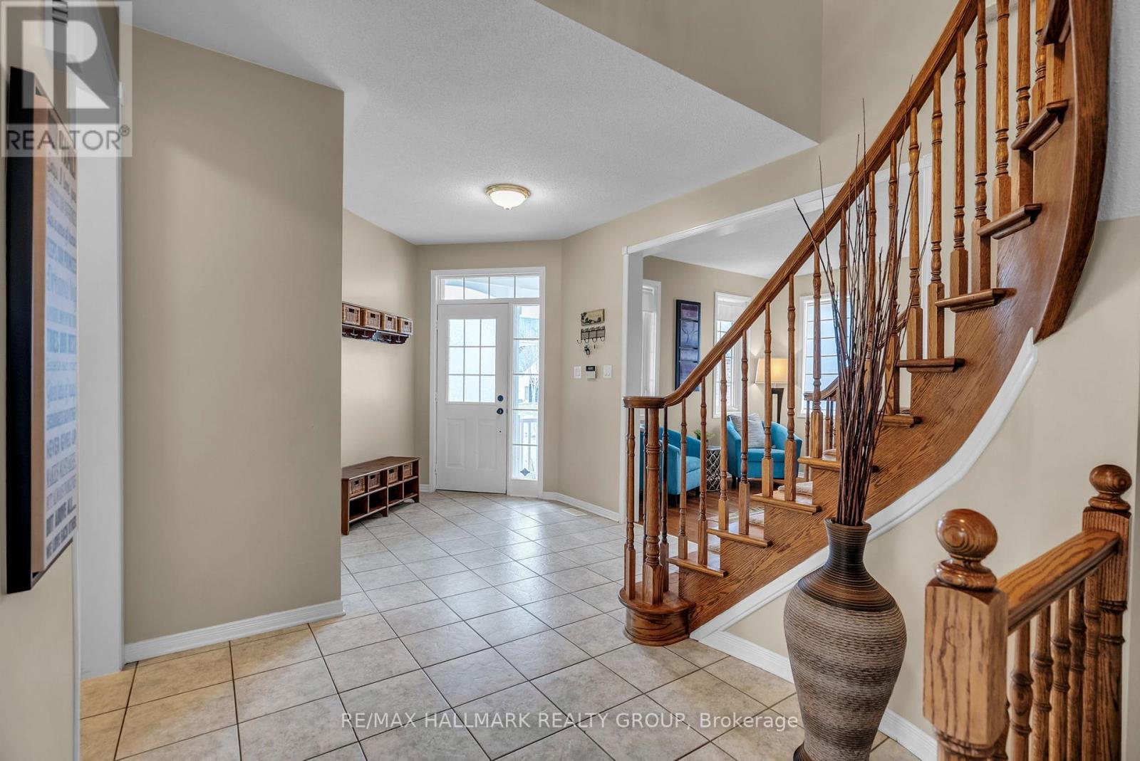 Property at 70 INSMILL CRESCENT image 4