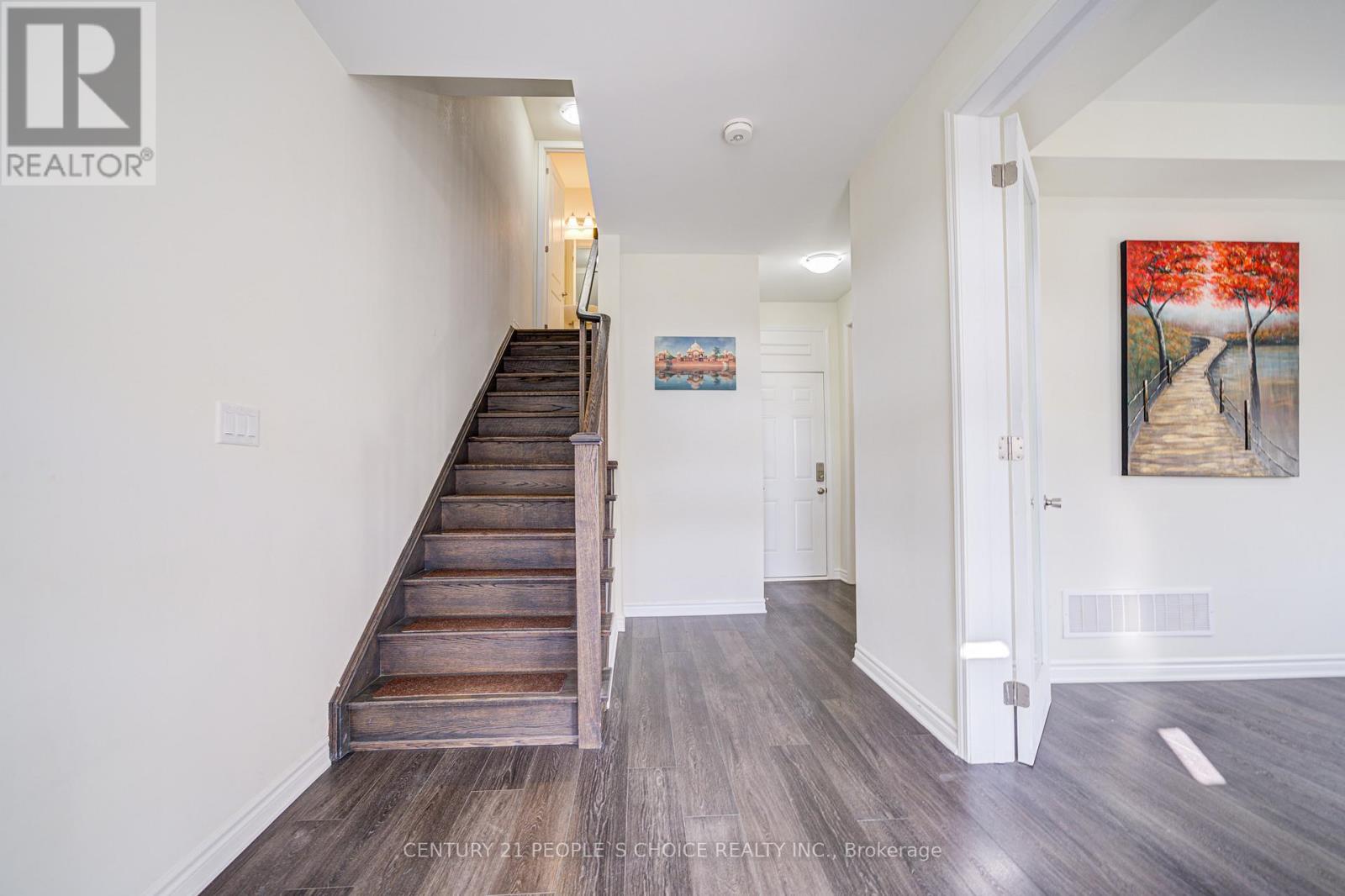 Property at 3322 THUNDERBIRD PROMENADE image 4