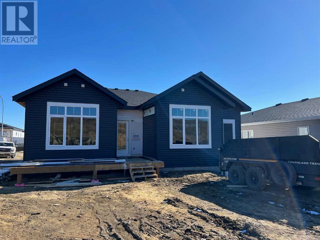 117 Gray Close, Sylvan Lake, Alberta  T4S 0W4 - Photo 2 - A2200310