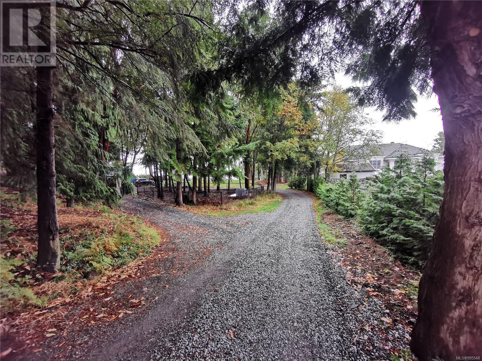 6208 6210 Icarus Dr, Nanaimo, British Columbia  V9V 1B8 - Photo 3 - 995548