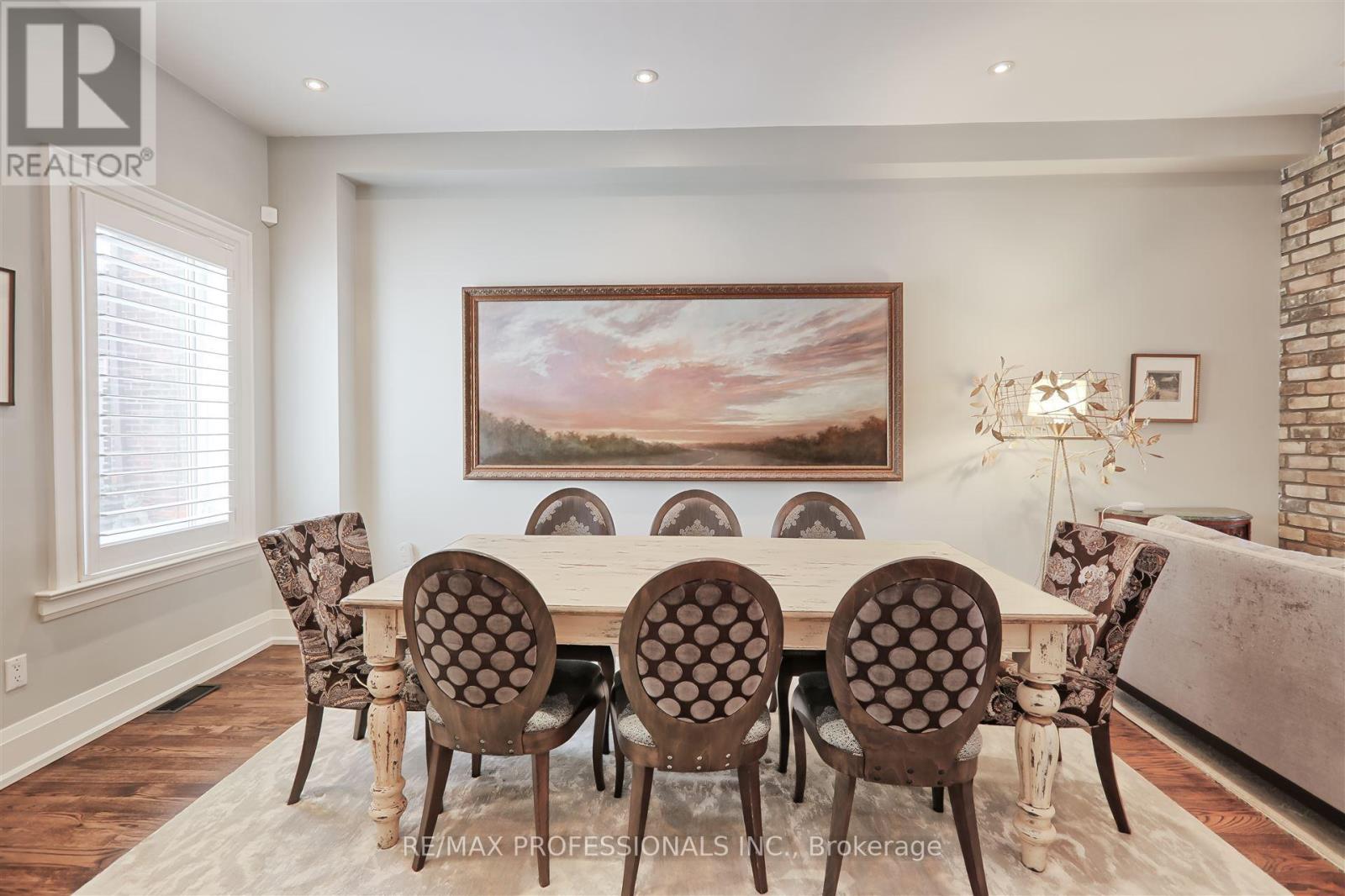 313 Pacific Avenue, Toronto (Junction Area), Ontario  M6P 2P8 - Photo 12 - W12100883
