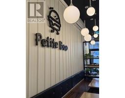 2825 W BROADWAY, Vancouver, British Columbia