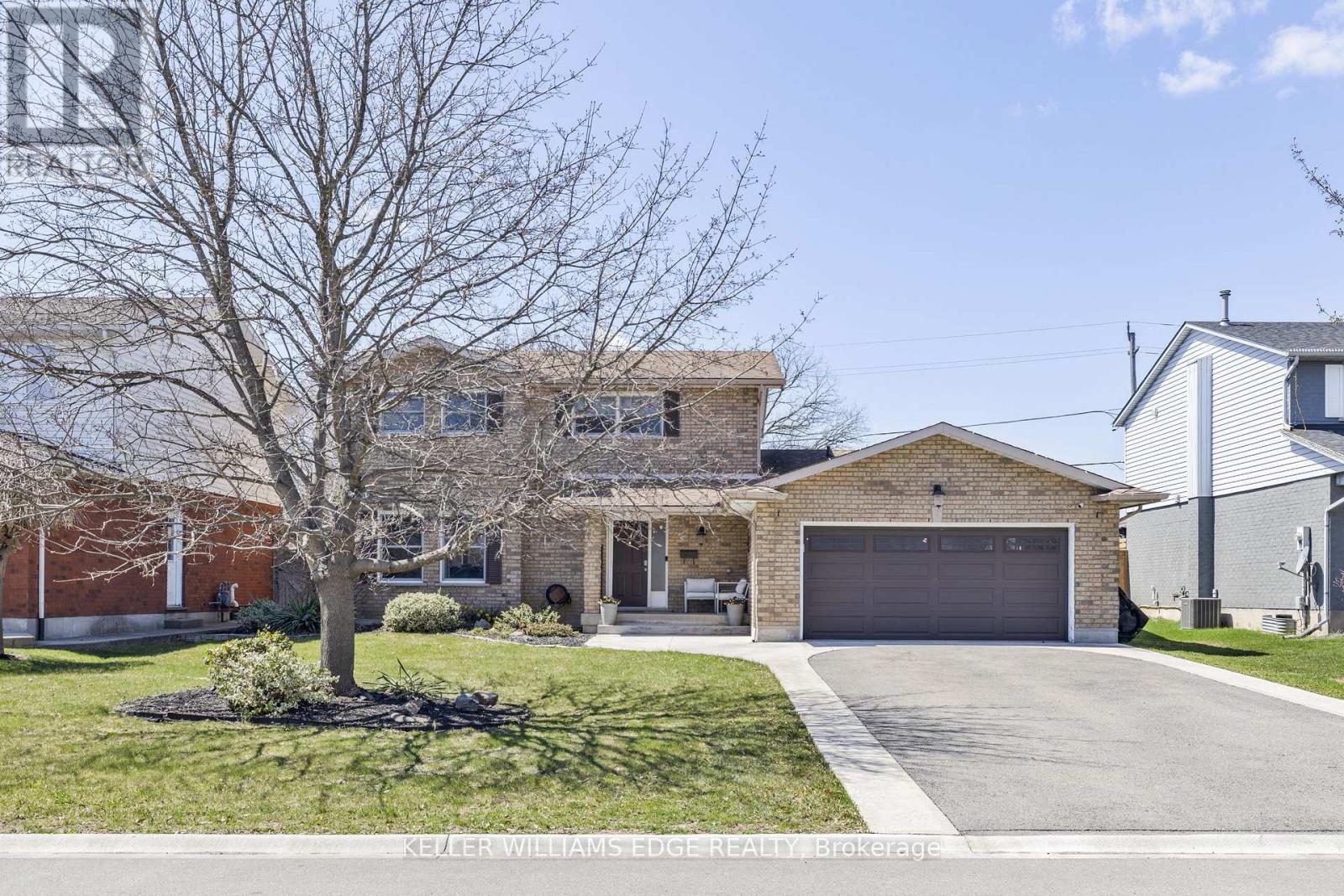 Property at 5 KINTYRE COURT image 1