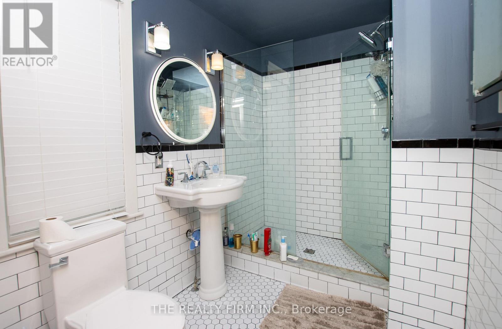 3 Daly Avenue, Stratford, Ontario  N5A 1B7 - Photo 23 - X12101044