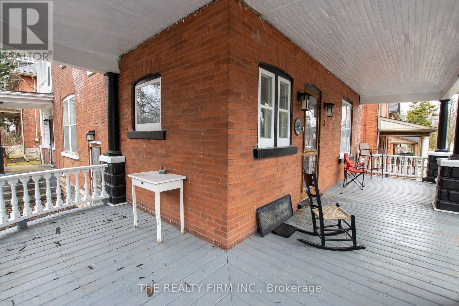 3 Daly Avenue, Stratford, Ontario  N5A 1B7 - Photo 6 - X12101044