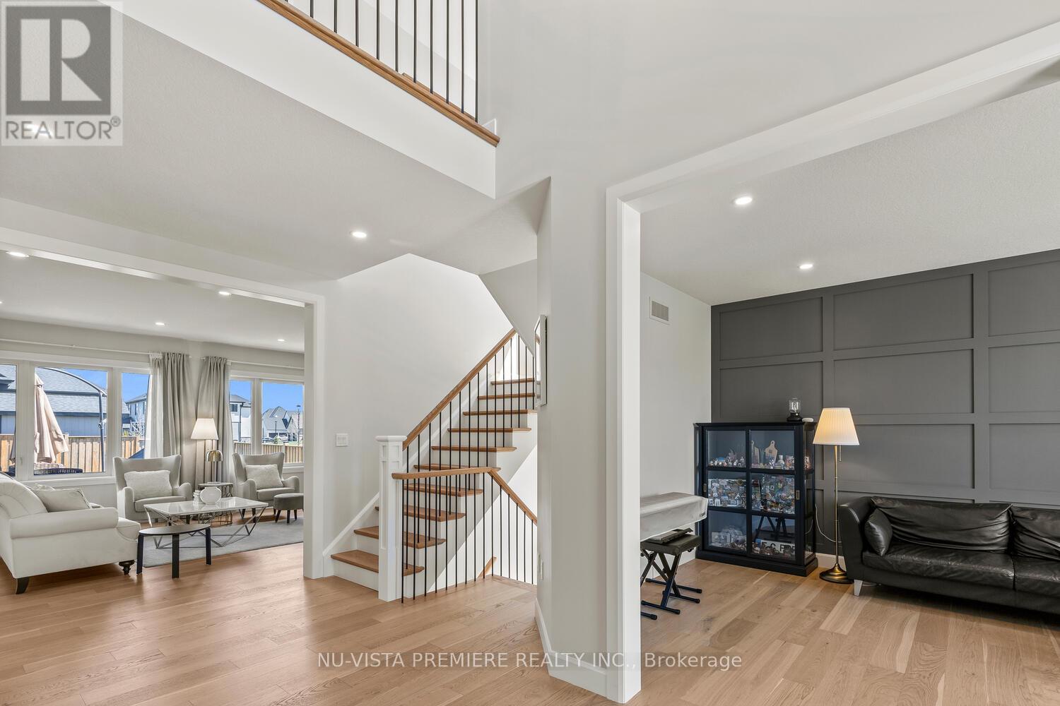 Photo 11 of 50 for 2138 Wallingford Avenue