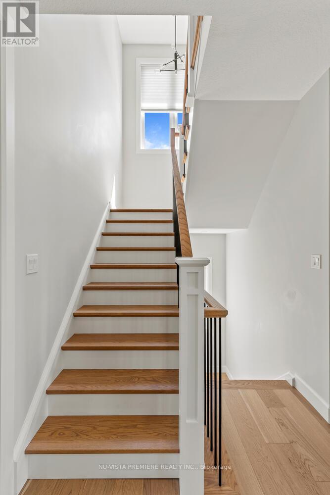 Photo 13 of 50 for 2138 Wallingford Avenue