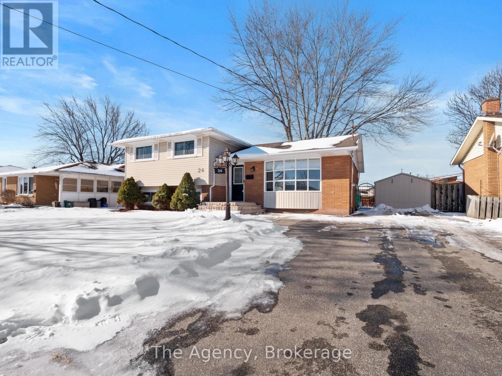 24 Gladys Avenue, Welland (Lincoln/crowland), Ontario  L3B 1G2 - Photo 35 - X11945413