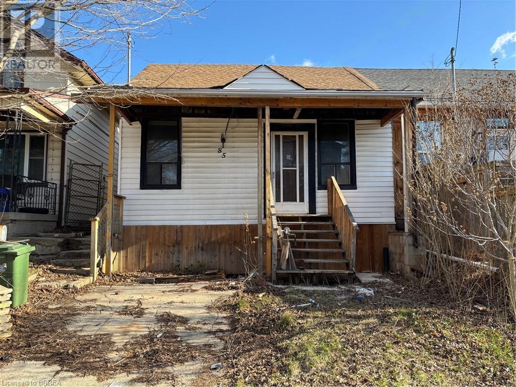 Property at 85 WOOD Street E image 2