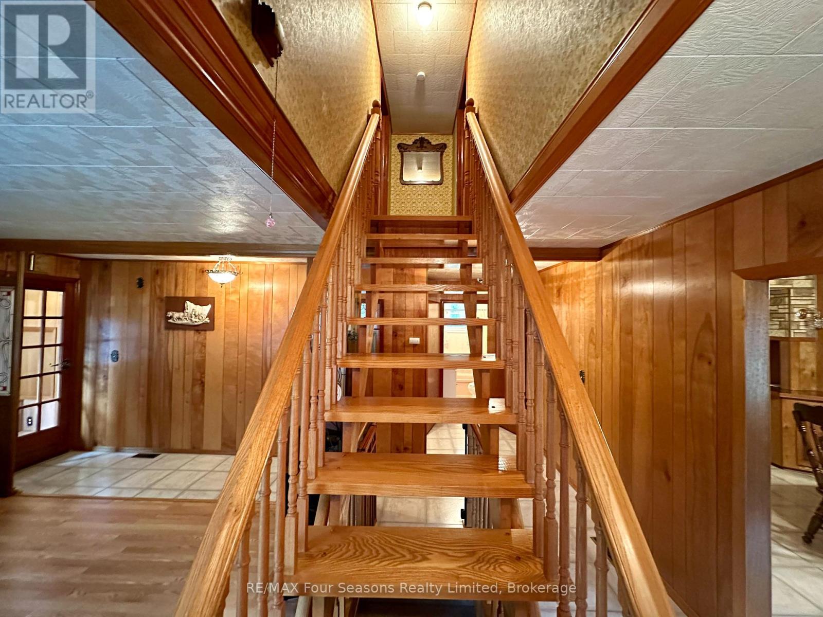 5601 County Road 9, Clearview, Ontario  L0M 1N0 - Photo 16 - S12101120