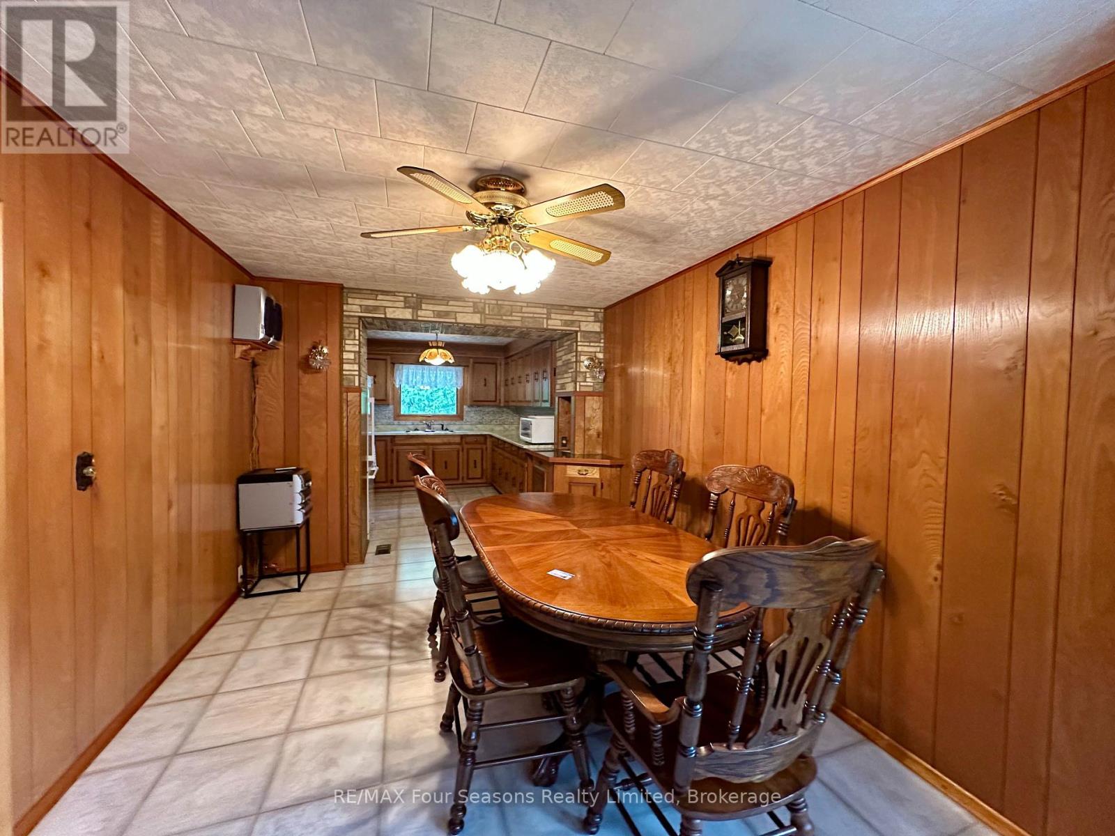 5601 County Road 9, Clearview, Ontario  L0M 1N0 - Photo 18 - S12101120