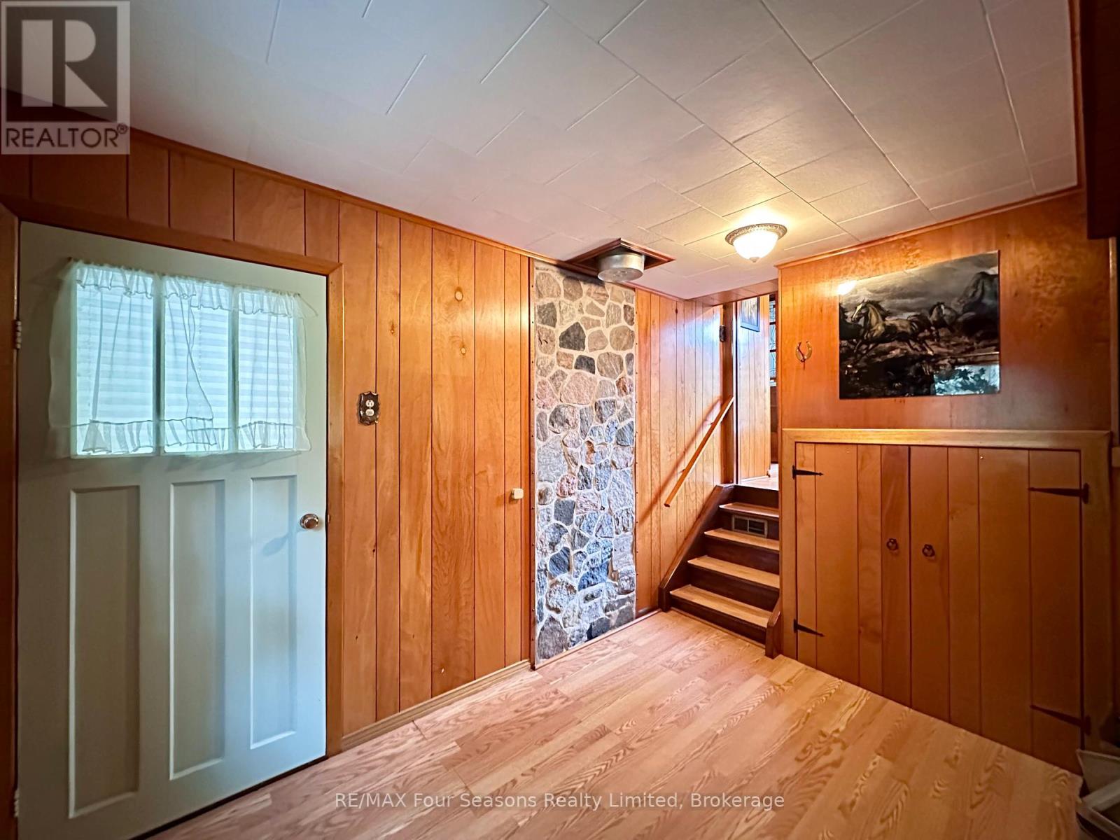 5601 County Road 9, Clearview, Ontario  L0M 1N0 - Photo 21 - S12101120
