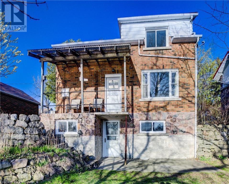 Property at 64 WRIGHT Avenue image 2