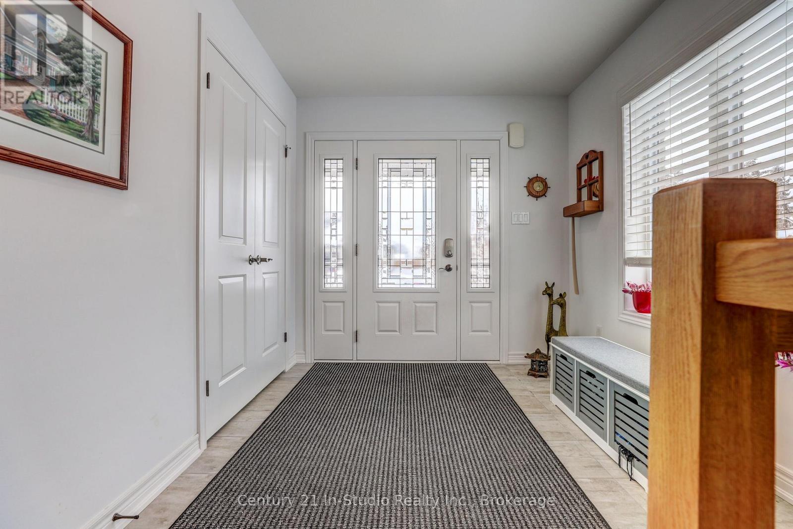 Property at 104 EMERSON WAY image 4