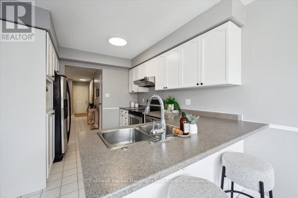 50 Chesterton Lane, Guelph, Ontario  N1E 6S8 - Photo 16 - X12101076