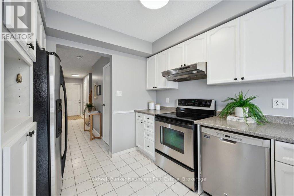 50 Chesterton Lane, Guelph, Ontario  N1E 6S8 - Photo 18 - X12101076