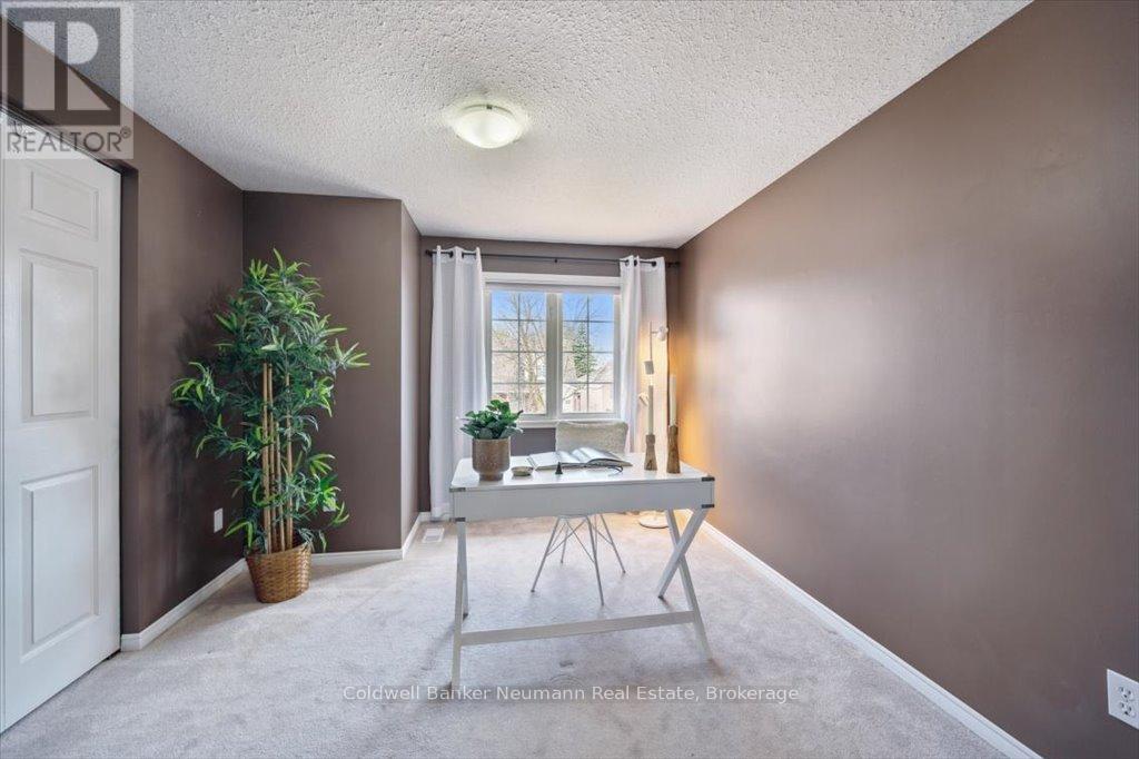 50 Chesterton Lane, Guelph, Ontario  N1E 6S8 - Photo 25 - X12101076