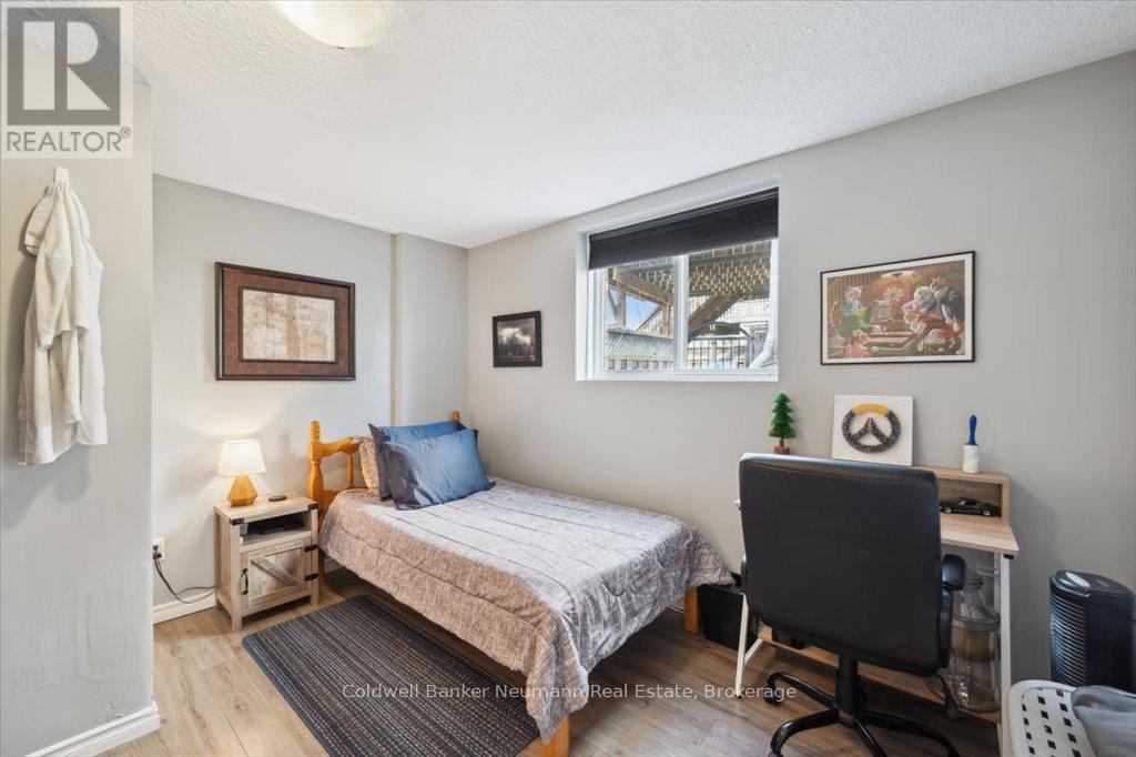 50 Chesterton Lane, Guelph, Ontario  N1E 6S8 - Photo 31 - X12101076