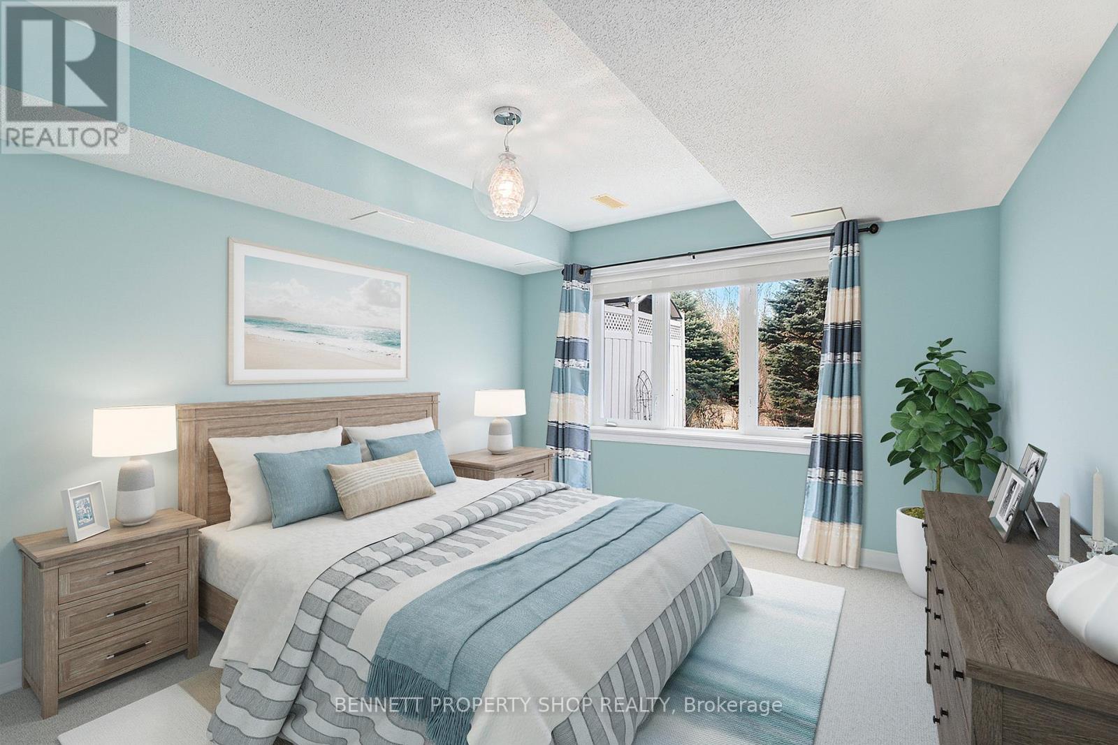 55 Eileen Crescent, Ottawa, Ontario  K2S 1X2 - Photo 18 - X12101039