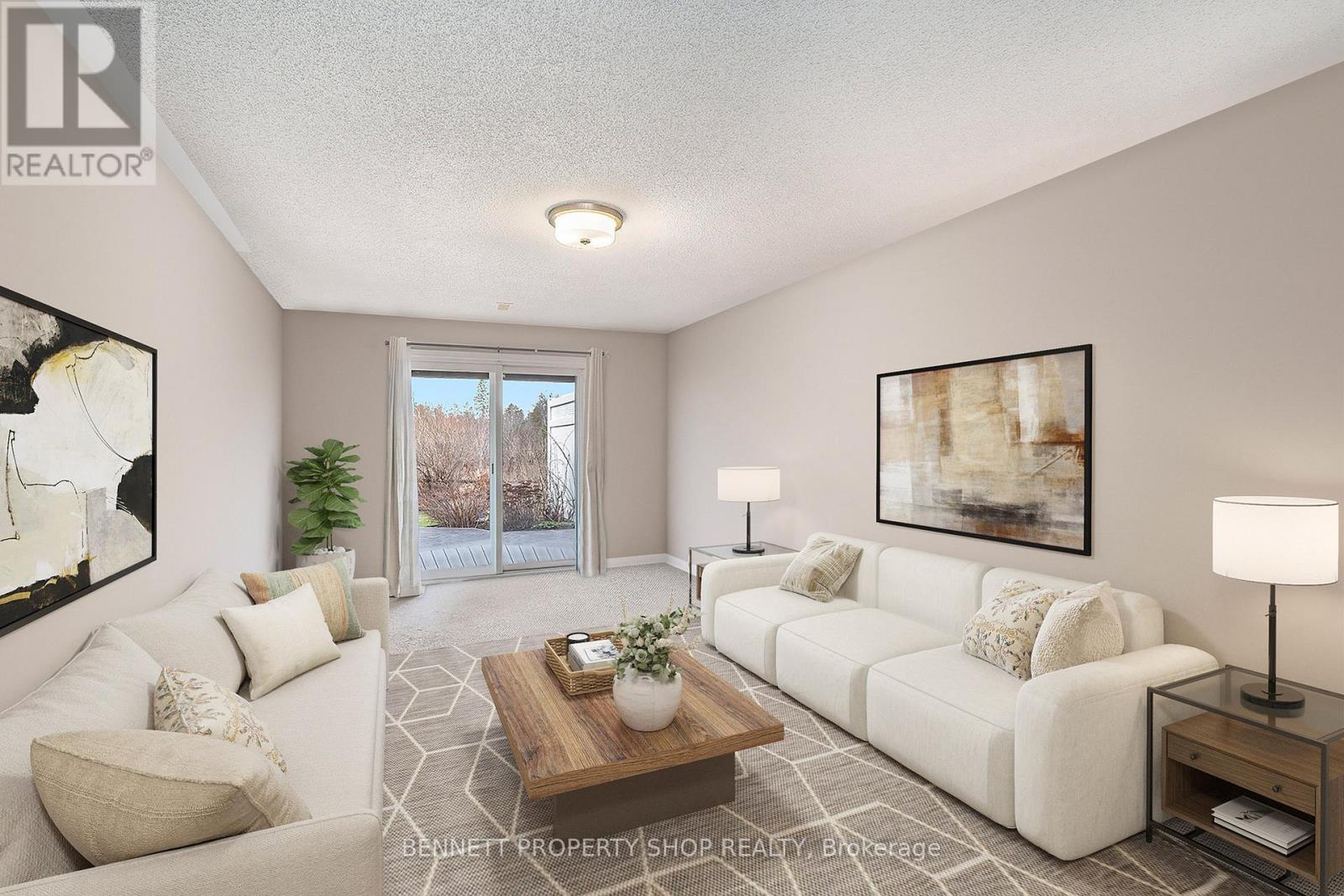 55 Eileen Crescent, Ottawa, Ontario  K2S 1X2 - Photo 6 - X12101039