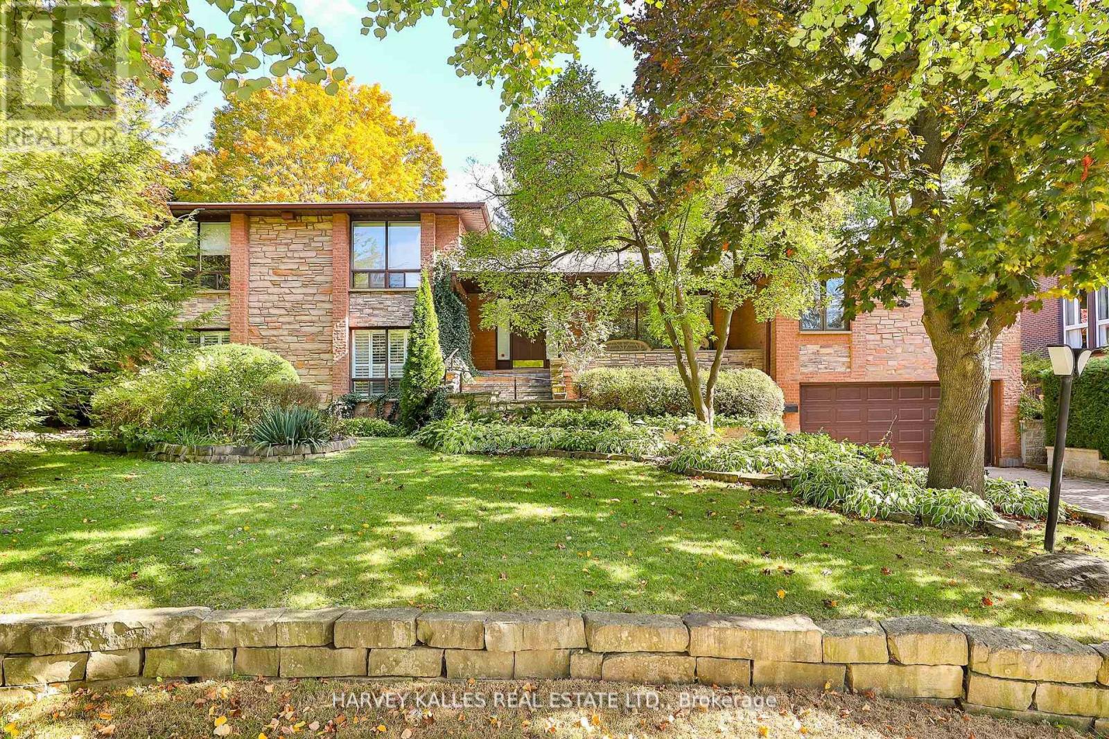 Property at 21 NOMAD CRESCENT image 1
