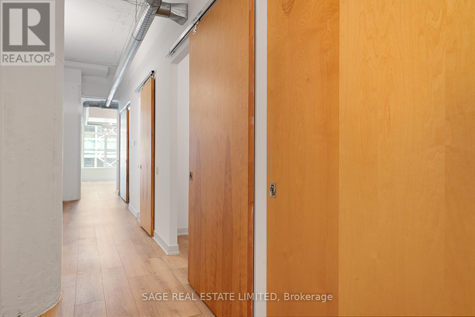 426 - 155 Dalhousie Street, Toronto, Ontario  M5B 2P7 - Photo 4 - C12101072