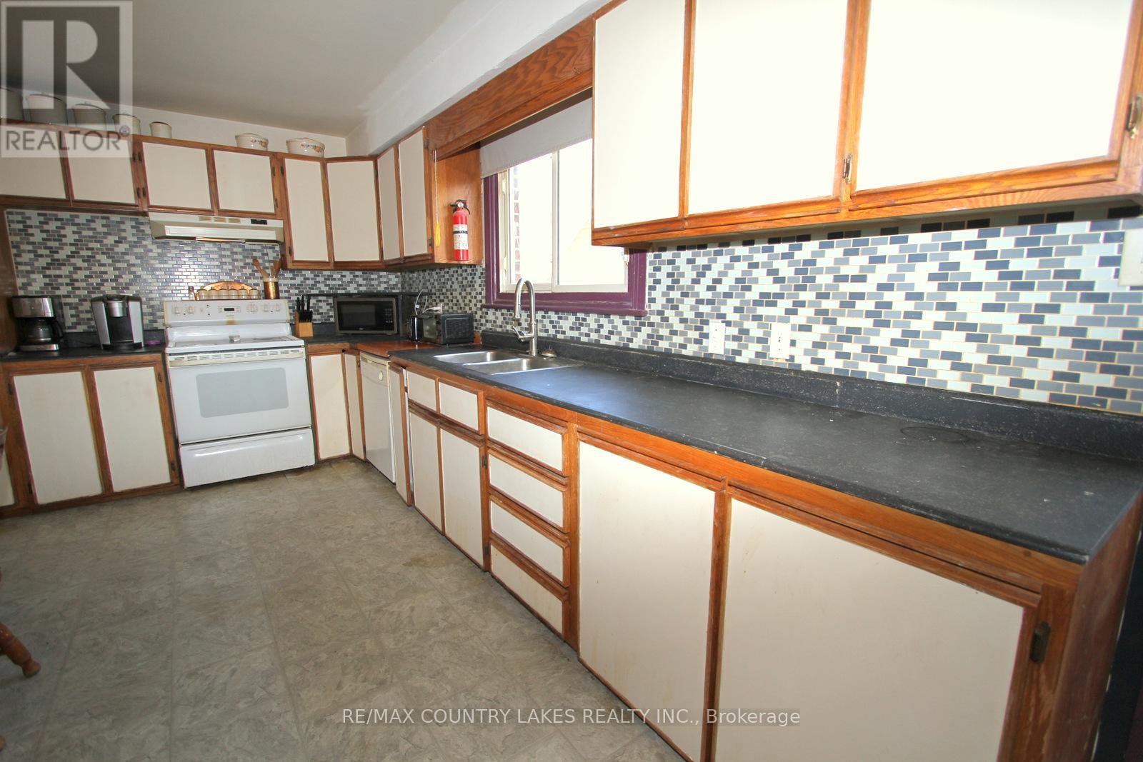 Property at 413 MILL STREET image 5