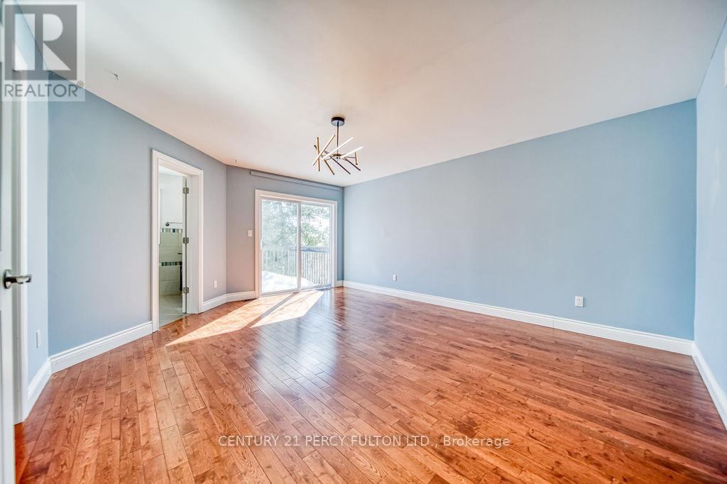 15 James Avenue, Wasaga Beach, Ontario  L9Z 2X3 - Photo 16 - S12101082