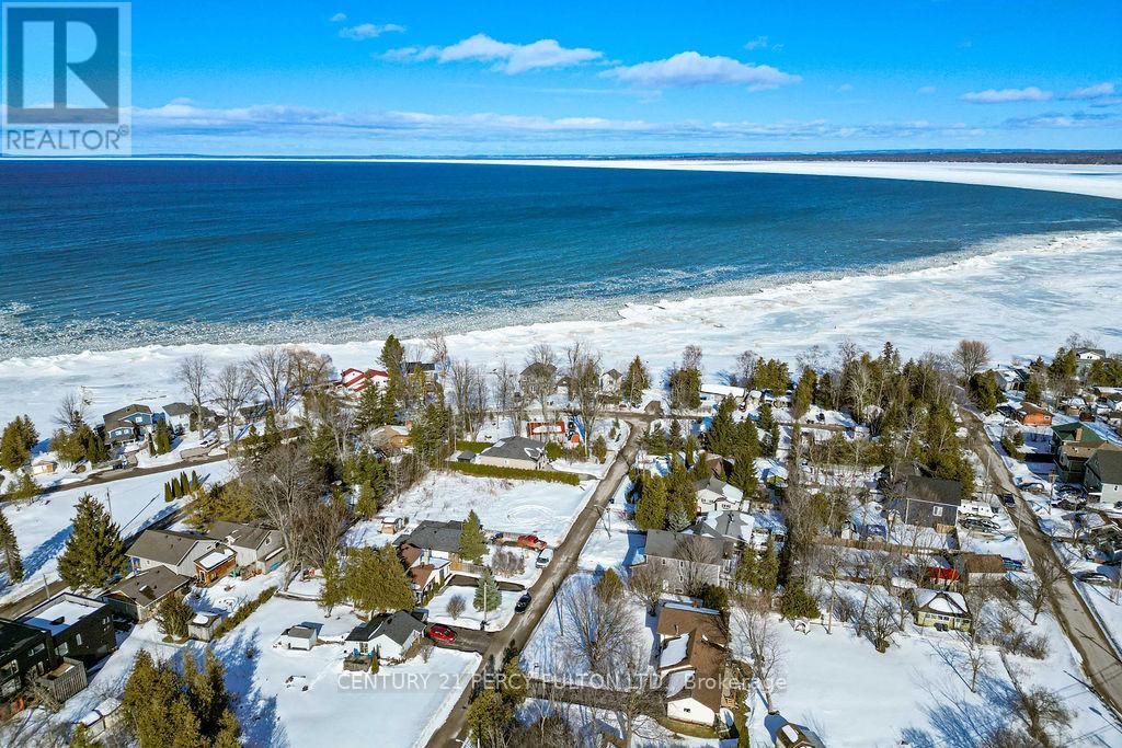 15 James Avenue, Wasaga Beach, Ontario  L9Z 2X3 - Photo 36 - S12101082