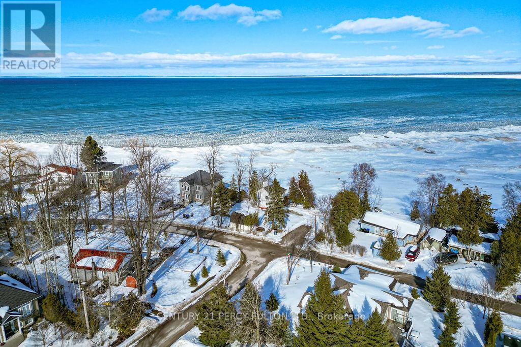 15 James Avenue, Wasaga Beach, Ontario  L9Z 2X3 - Photo 37 - S12101082