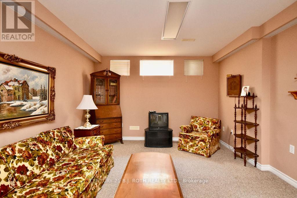 263 Dock Road, Barrie, Ontario  L4N 0L3 - Photo 21 - S12101087
