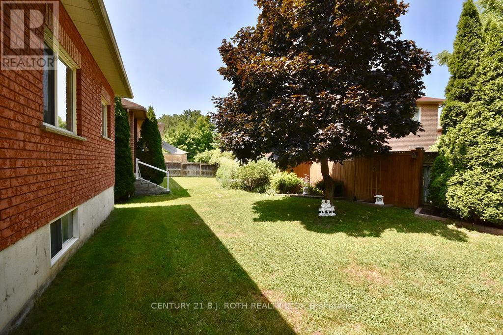 263 Dock Road, Barrie, Ontario  L4N 0L3 - Photo 27 - S12101087