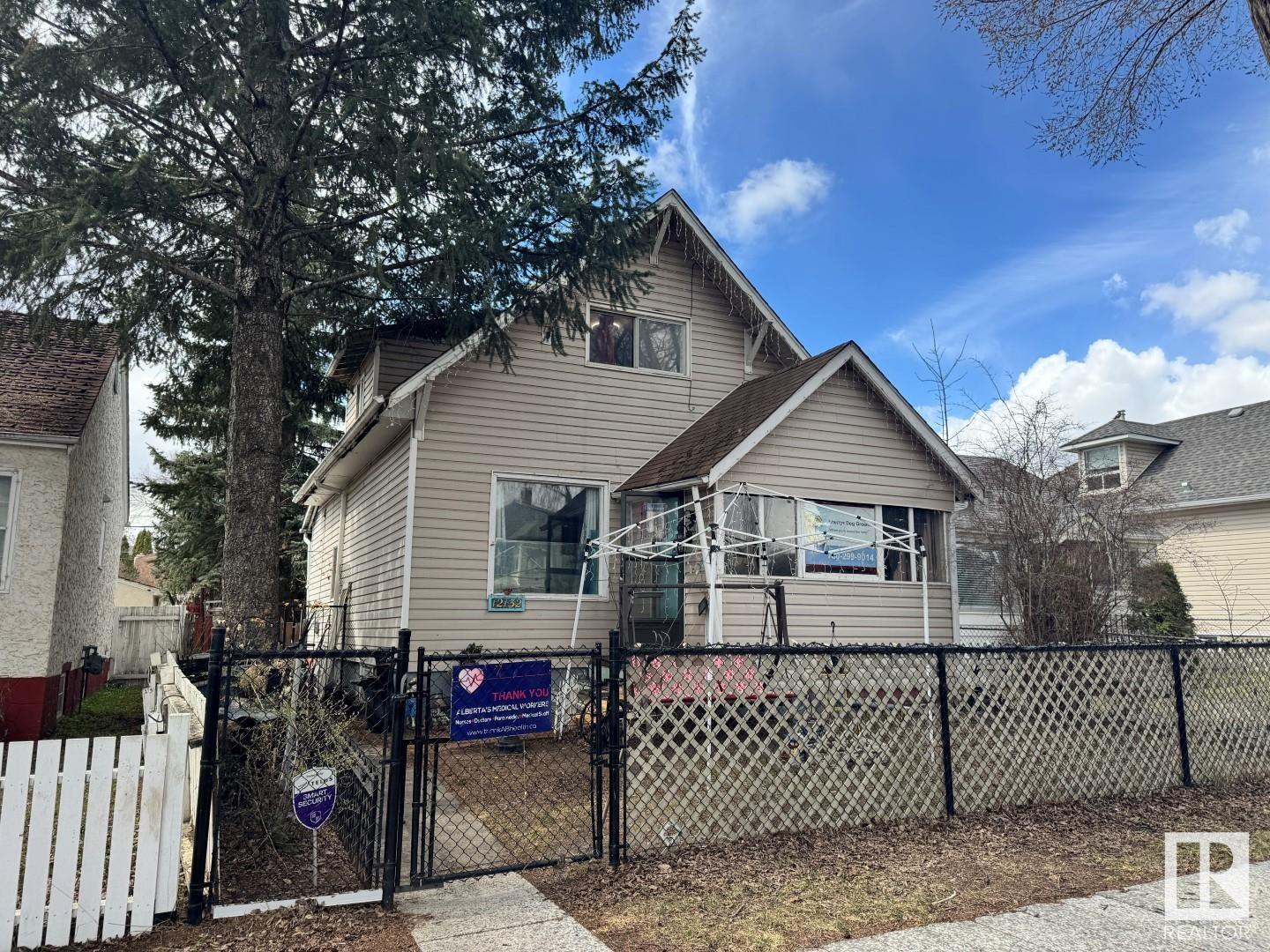12132 93 ST NW, Edmonton, Alberta