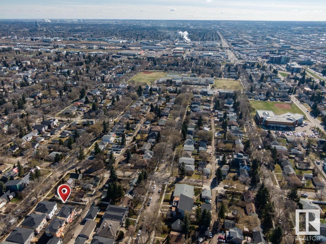 10815 65 Av Nw, Edmonton, Alberta  T5Y 4G6 - Photo 10 - E4432435