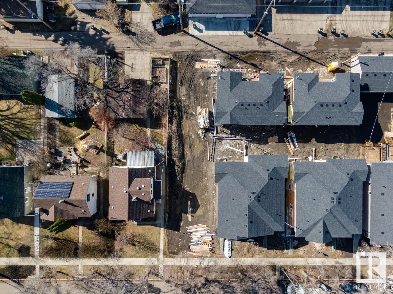 Property at 10815 65 AV NW image 4