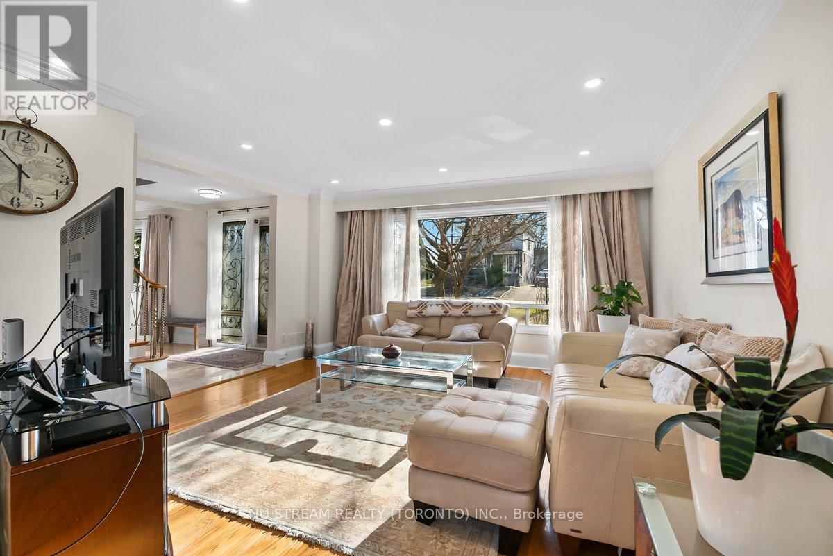 Property at 51 GRATTAN STREET image 5