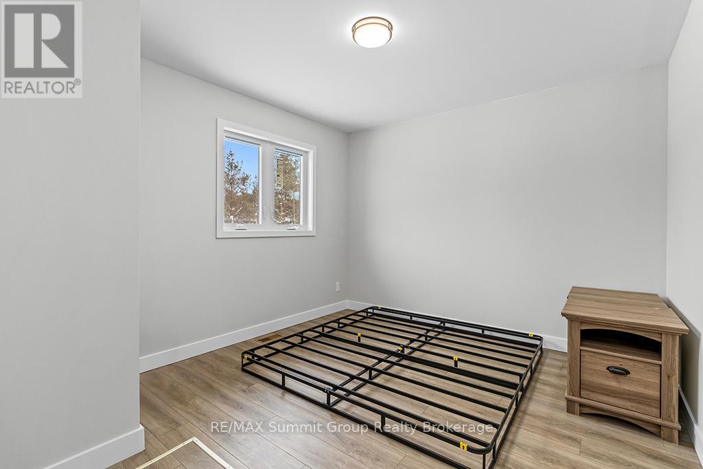 615690 Hamilton Lane, West Grey, Ontario  N0C 1H0 - Photo 35 - X11973659