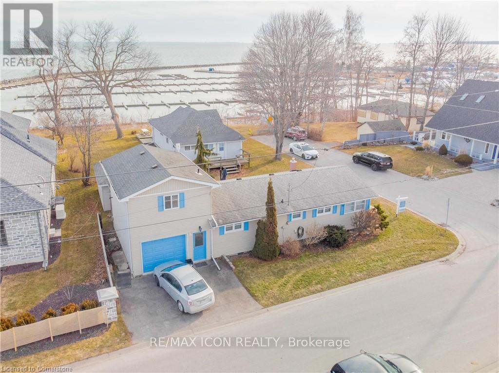 Property at 2035 ERIE STREET image 3