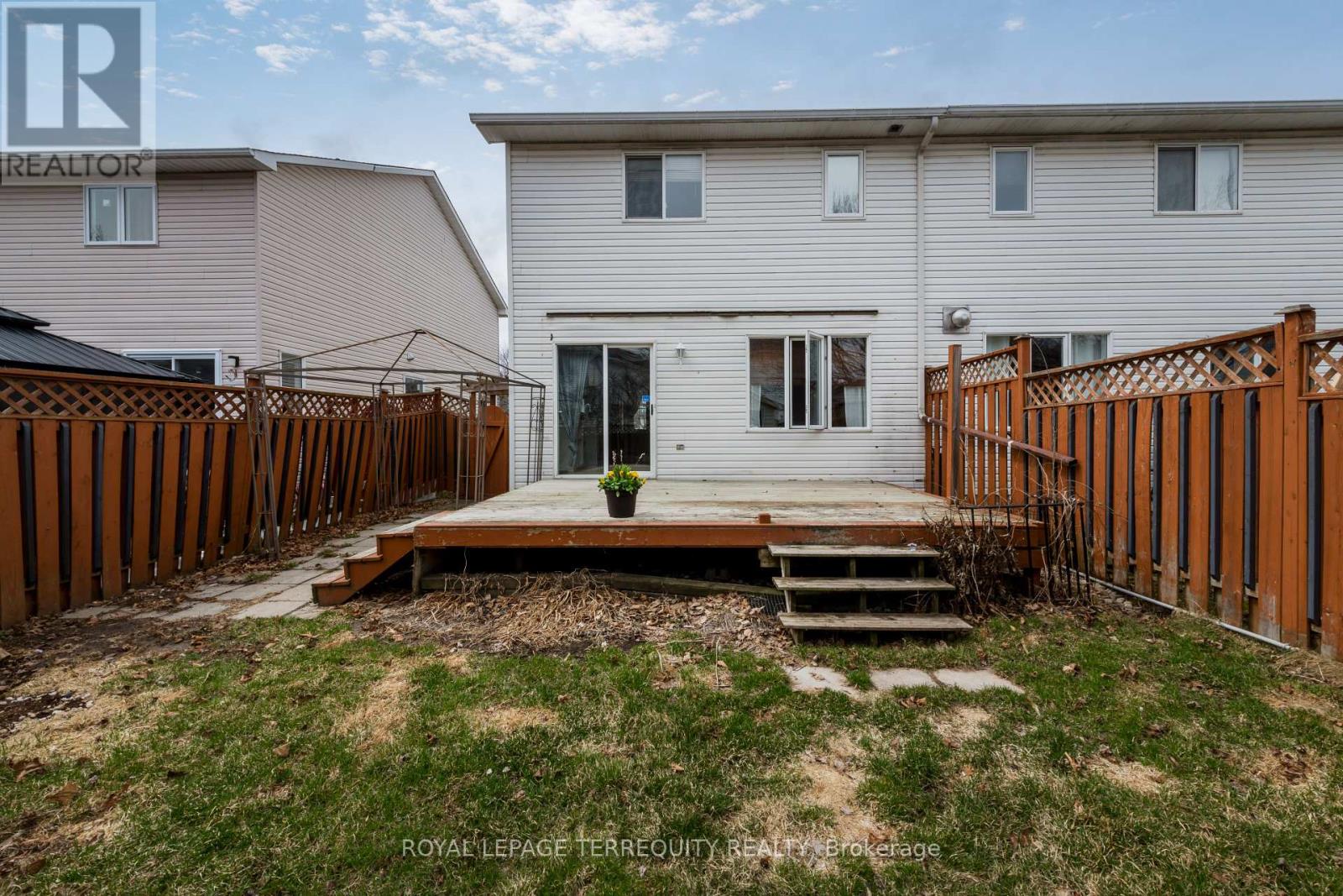 32b Woodford Way, Ottawa, Ontario  K2J 4B9 - Photo 35 - X12101038