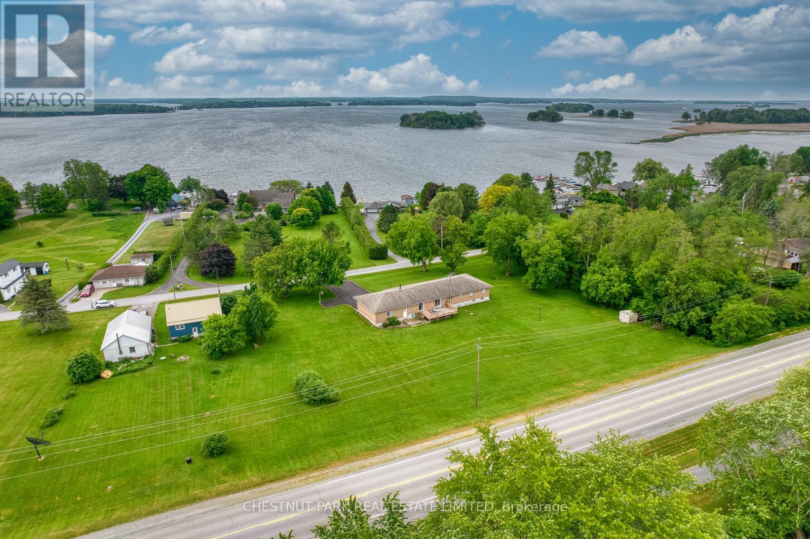 90 River Road, Leeds And The Thousand Islands, Ontario  K0E 1L0 - Photo 39 - X12101071