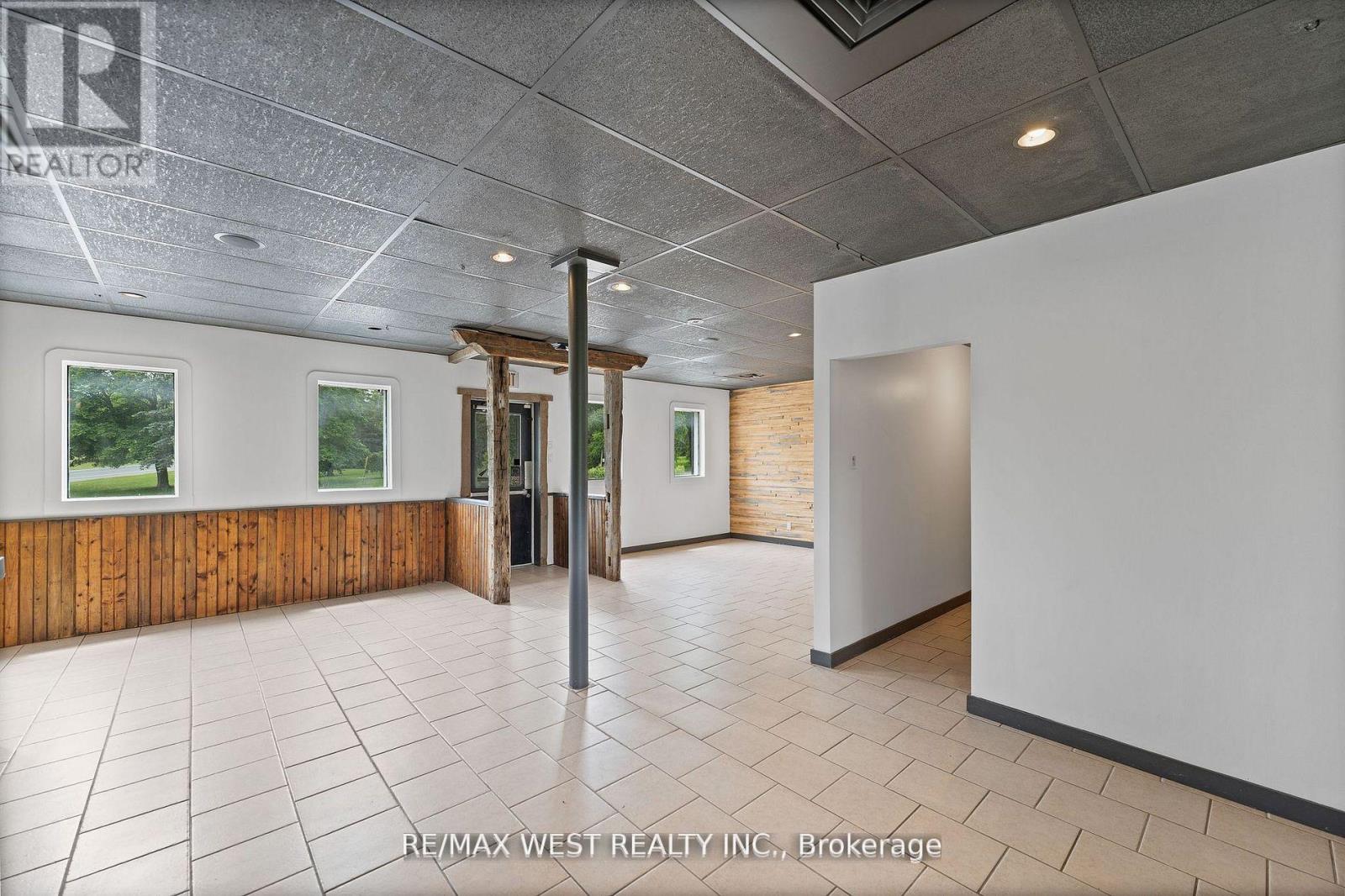 8642 Lander Road, Hamilton Township, Ontario  K0K 2E0 - Photo 11 - X12101081