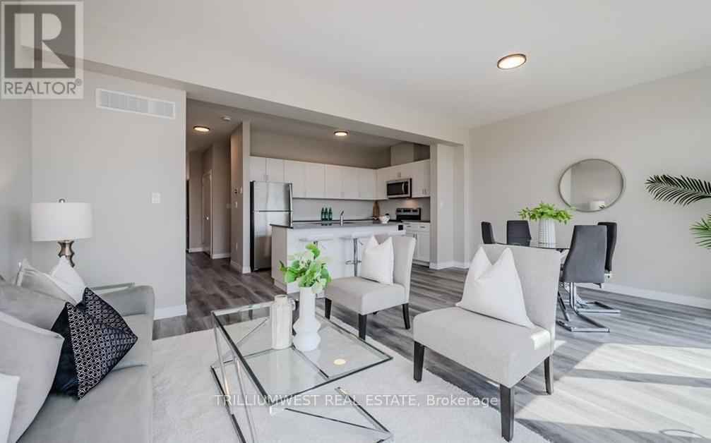 62 Ayr Meadows Crescent, North Dumfries, Ontario  N0B 1E0 - Photo 13 - X12099605