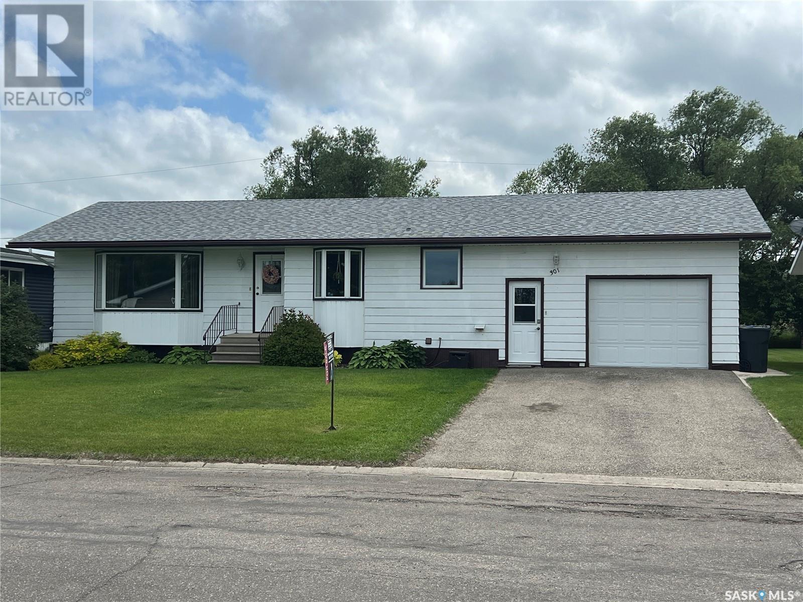 301 River Heights DRIVE, langenburg, Saskatchewan