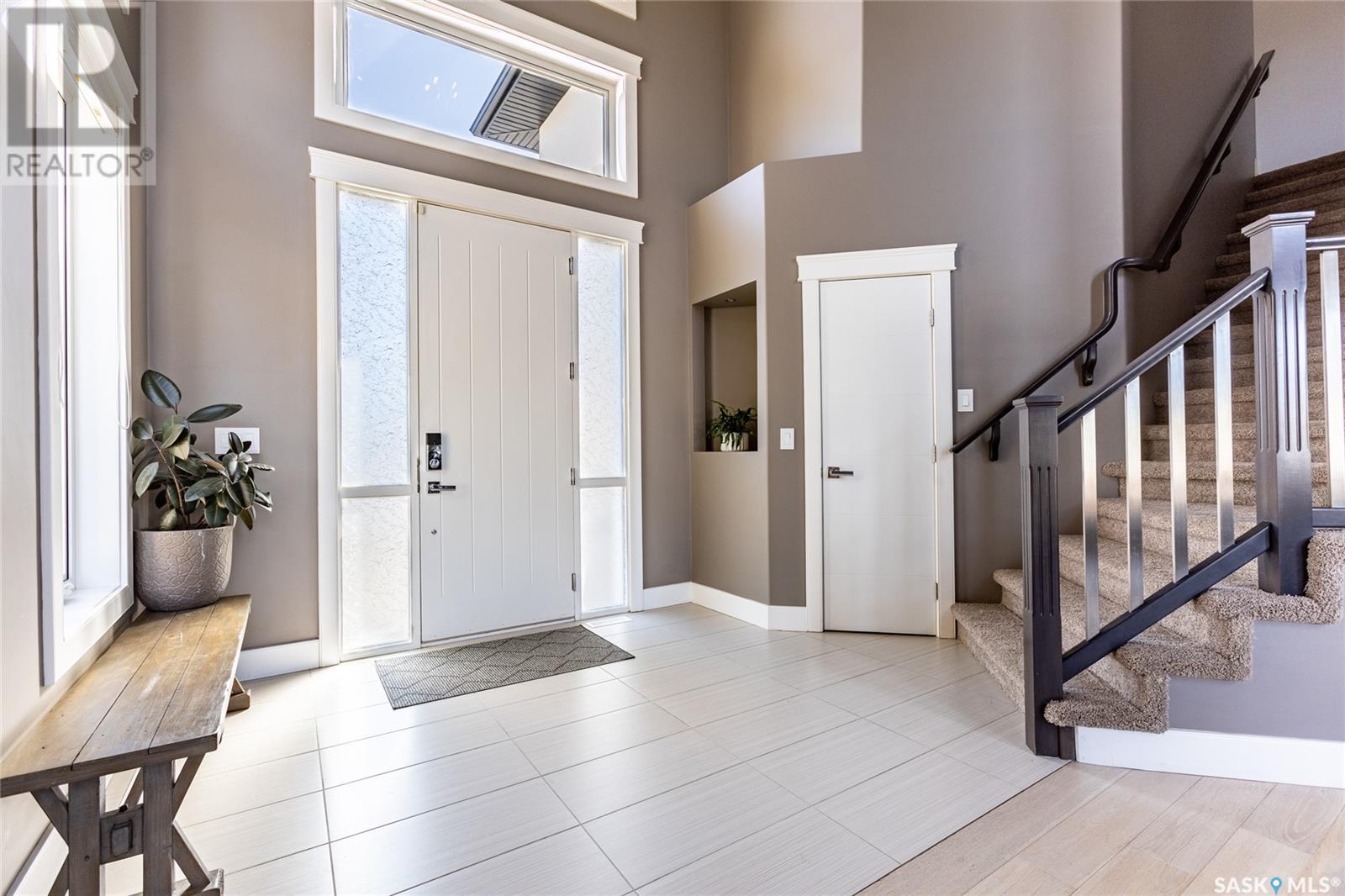 Property at 142 Kloppenburg CRESCENT image 4