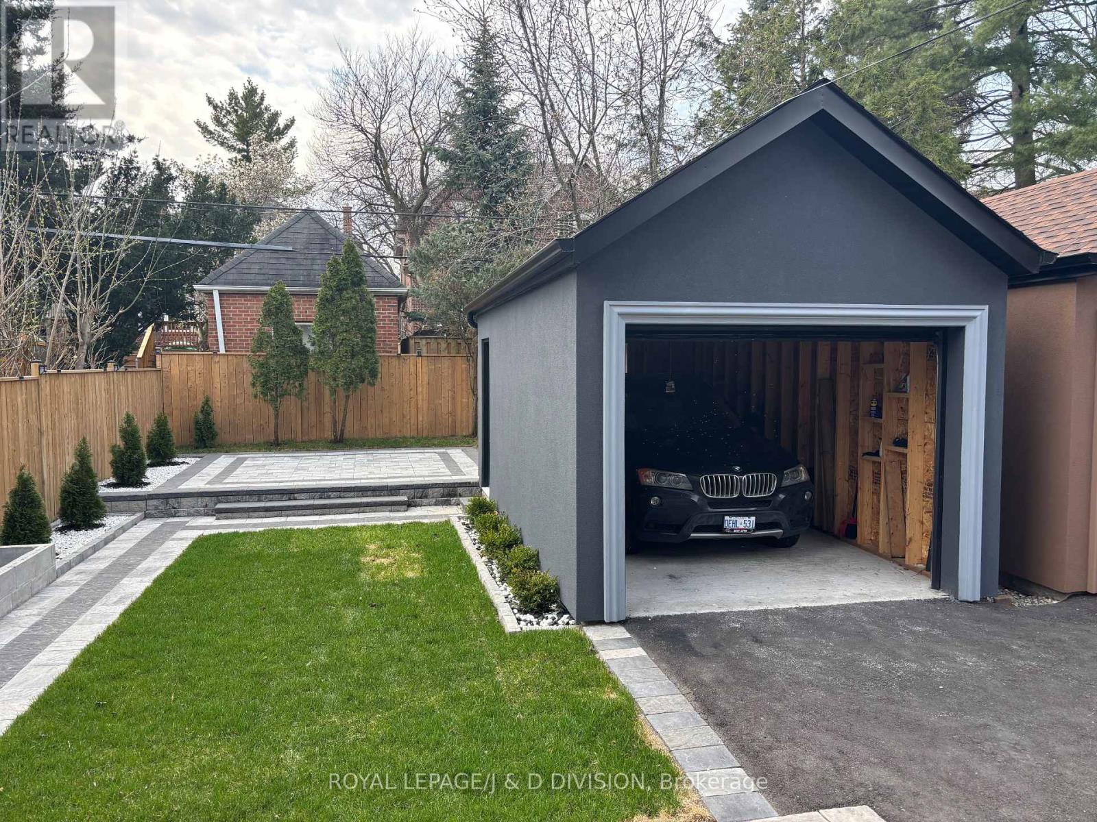 79 Chudleigh Avenue, Toronto, Ontario  M4R 1T4 - Photo 33 - C12099804