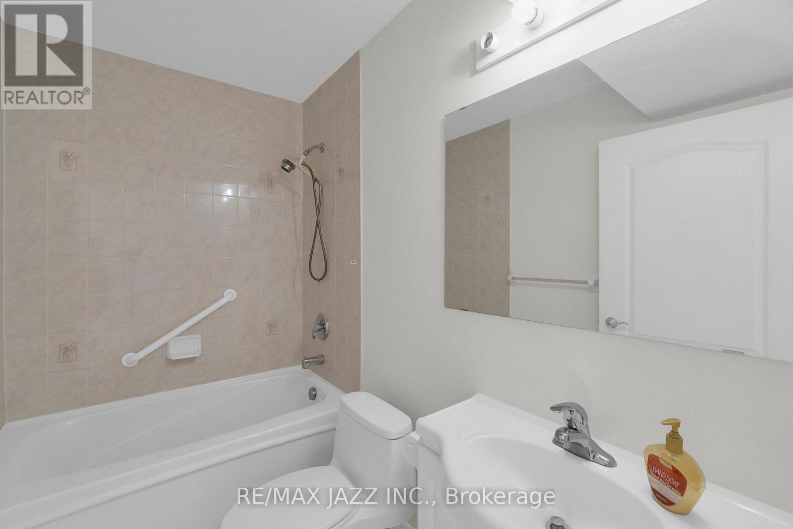 304 - 7 Dayspring Circle, Brampton, Ontario  L6P 1C1 - Photo 21 - W12101170