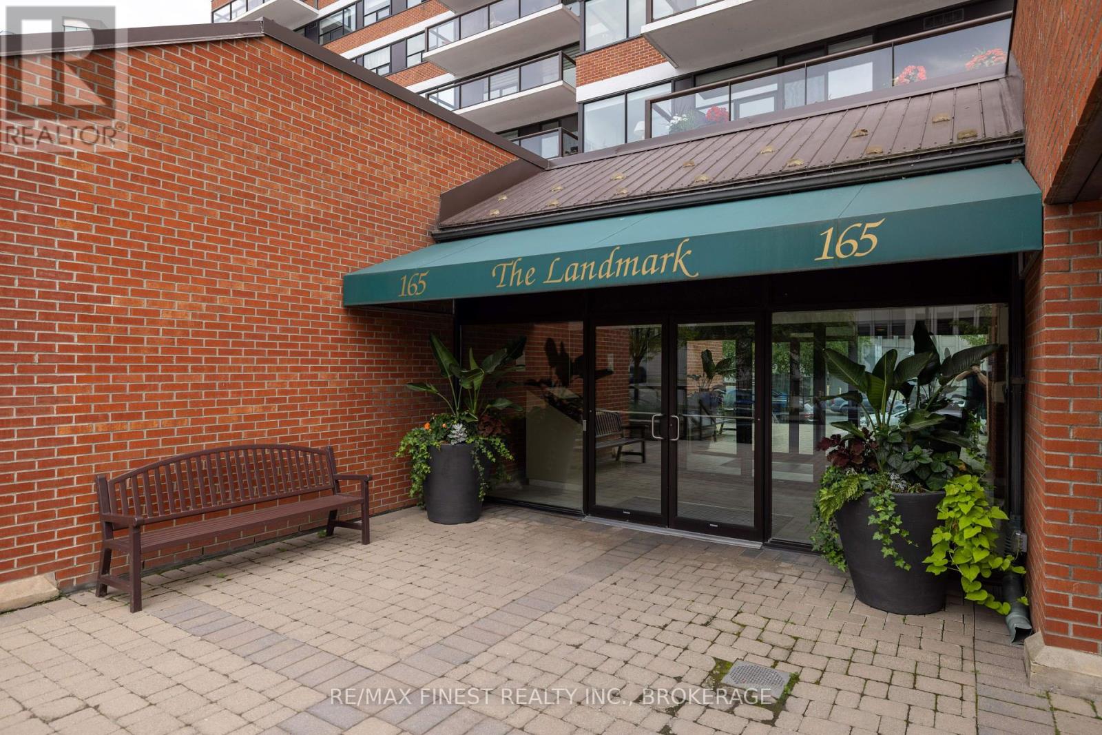 507 - 165 Ontario Street E, Kingston (Central City East), Ontario  K7L 2Y6 - Photo 2 - X12101146